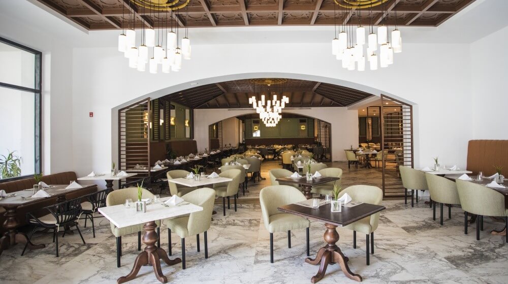 Comedor del restaurante Majestic Elegance Costa Mujeres
