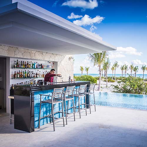 infinity swim up bar majestic elegance costa mujeres